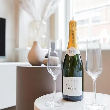 Haya Beachhouse - Queen 海牙