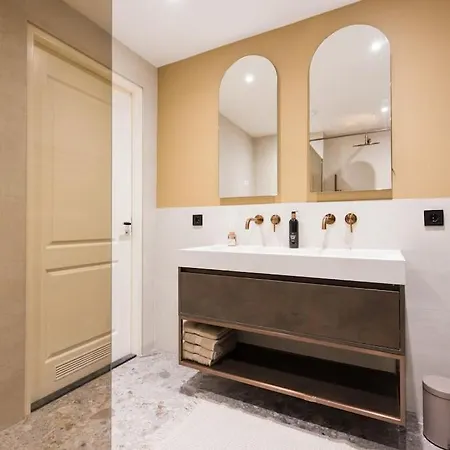 Haya Beachhouse - Queen Daire *